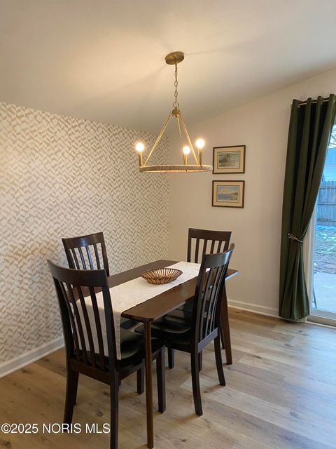 Tiny photo for 208 Gardner Avenue, Northwood, OH 43619 (MLS # 10002320)