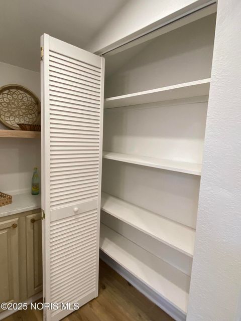 Tiny photo for 208 Gardner Avenue, Northwood, OH 43619 (MLS # 10002320)