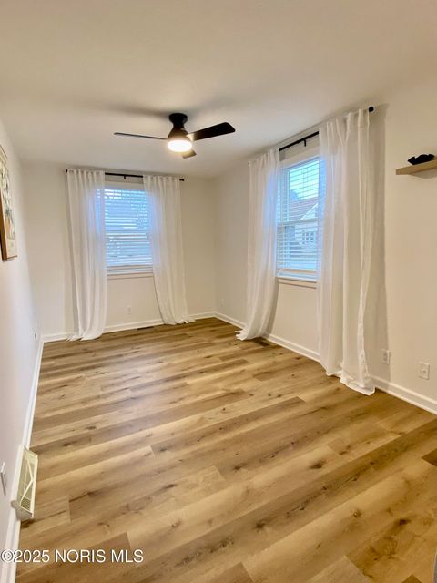 Tiny photo for 208 Gardner Avenue, Northwood, OH 43619 (MLS # 10002320)