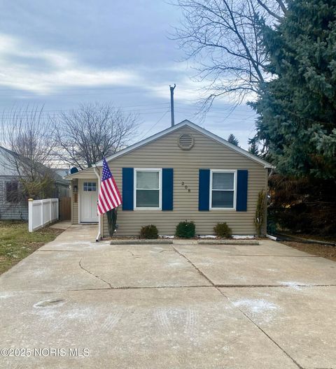 Tiny photo for 208 Gardner Avenue, Northwood, OH 43619 (MLS # 10002320)