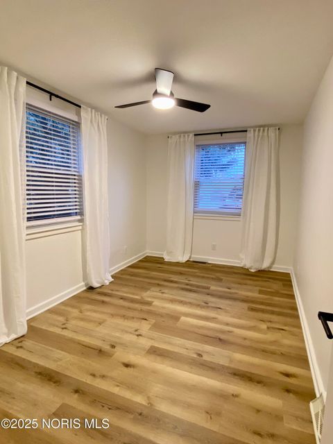 Tiny photo for 208 Gardner Avenue, Northwood, OH 43619 (MLS # 10002320)