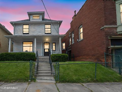 Tiny photo for 1873 N Ontario Street, Toledo, OH 43611 (MLS # 10007341)