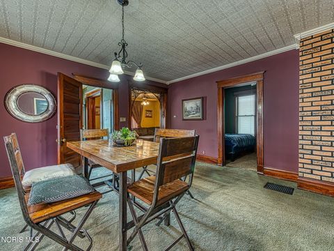 Tiny photo for 1873 N Ontario Street, Toledo, OH 43611 (MLS # 10007341)