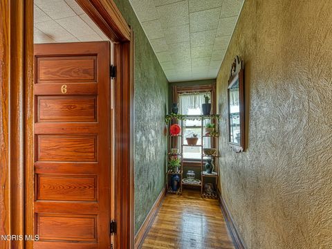 Tiny photo for 1873 N Ontario Street, Toledo, OH 43611 (MLS # 10007341)