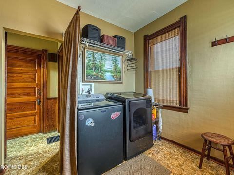 Tiny photo for 1873 N Ontario Street, Toledo, OH 43611 (MLS # 10007341)