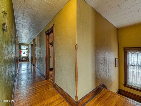 Tiny photo for 1873 N Ontario Street, Toledo, OH 43611 (MLS # 10007341)