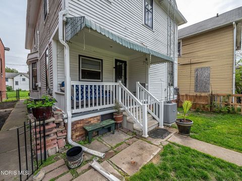 Tiny photo for 1873 N Ontario Street, Toledo, OH 43611 (MLS # 10007341)