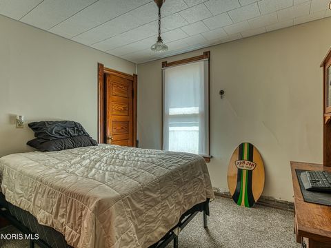 Tiny photo for 1873 N Ontario Street, Toledo, OH 43611 (MLS # 10007341)