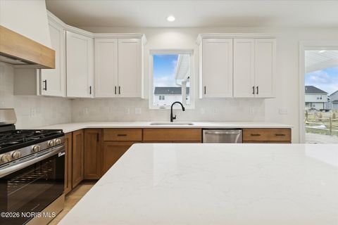 Tiny photo for 8801 Harlow Court, Sylvania, OH 43560 (MLS # 10003190)