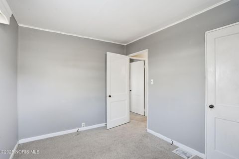 Tiny photo for 74 Virginia Avenue, Tiffin, OH 44883 (MLS # 10002166)