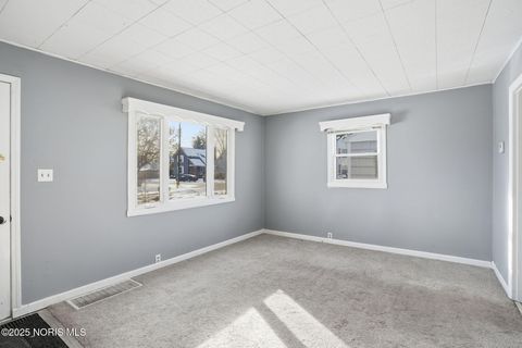 Tiny photo for 74 Virginia Avenue, Tiffin, OH 44883 (MLS # 10002166)