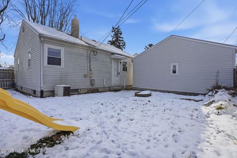 Tiny photo for 74 Virginia Avenue, Tiffin, OH 44883 (MLS # 10002166)