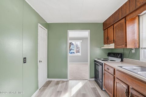 Tiny photo for 74 Virginia Avenue, Tiffin, OH 44883 (MLS # 10002166)