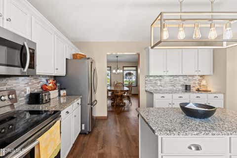 Tiny photo for 2409 Coe Court, Perrysburg, OH 43551 (MLS # 10008688)