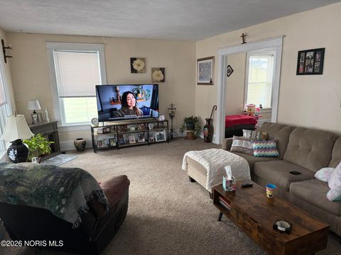 Tiny photo for 214 Corwin Street, Defiance, OH 43512 (MLS # 10003724)