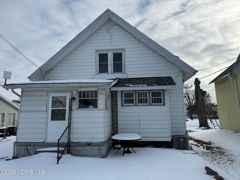 Tiny photo for 214 Corwin Street, Defiance, OH 43512 (MLS # 10003724)