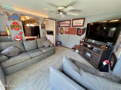 Tiny photo for 1235 Jefferson Road, Fostoria, OH 44830 (MLS # 10009954)