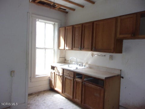 Tiny photo for 225 E South Street, Fostoria, OH 44830 (MLS # 10014105)