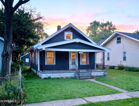 Photo of 1944 Price Street, Toledo, OH 43605 (MLS # 10011668)