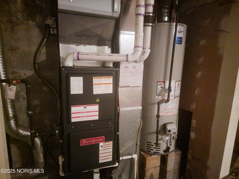 Tiny photo for 1537 Wilmore Drive, Toledo, OH 43614 (MLS # 10001833)