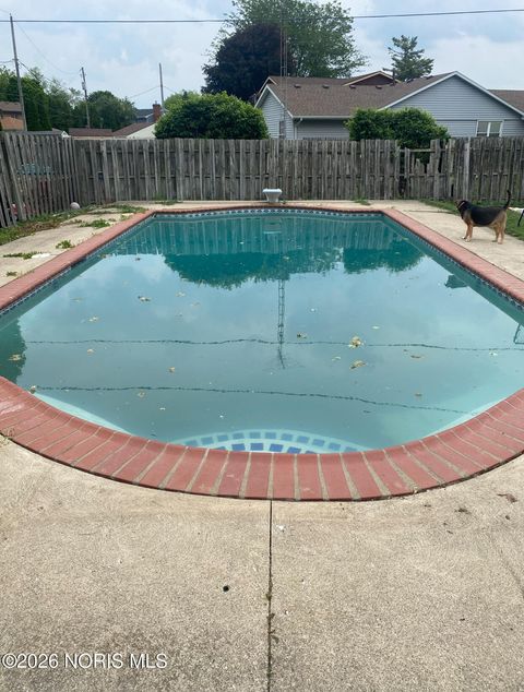 Tiny photo for 5408 Riviera Drive, Toledo, OH 43611 (MLS # 10003051)