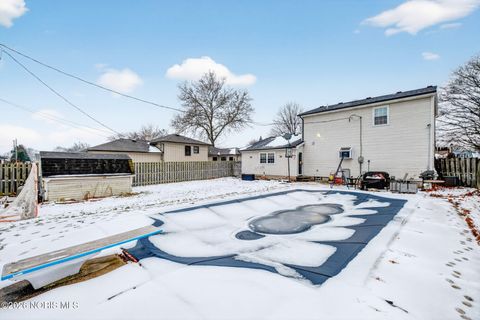 Tiny photo for 5408 Riviera Drive, Toledo, OH 43611 (MLS # 10003051)