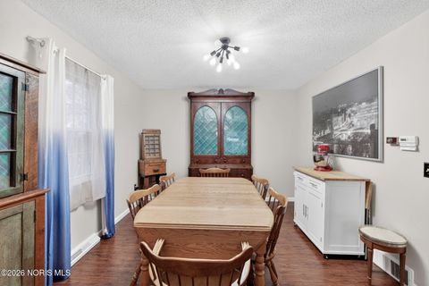 Tiny photo for 5408 Riviera Drive, Toledo, OH 43611 (MLS # 10003051)