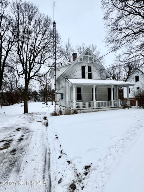 Photo of 600 Holgate Avenue, Defiance, OH 43512 (MLS # 10003604)