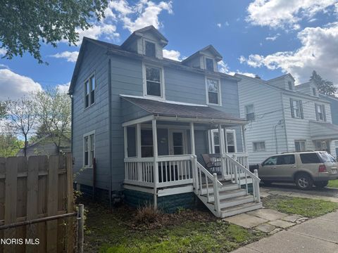 Tiny photo for 1608 Freedom Street, Toledo, OH 43605 (MLS # 10007350)