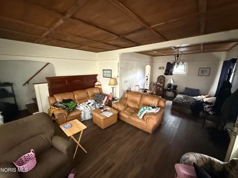 Tiny photo for 1608 Freedom Street, Toledo, OH 43605 (MLS # 10007350)