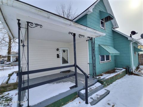 Tiny photo for 1420 Upton Avenue, Toledo, OH 43607 (MLS # 10003433)