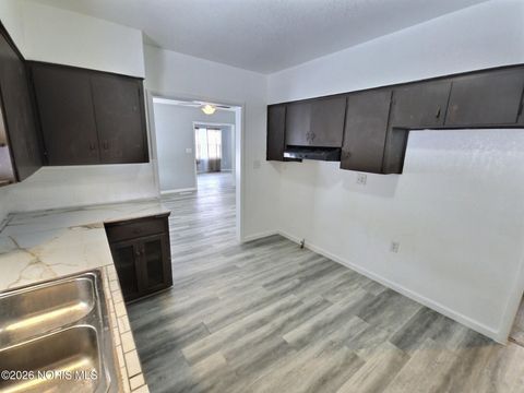 Tiny photo for 1420 Upton Avenue, Toledo, OH 43607 (MLS # 10003433)