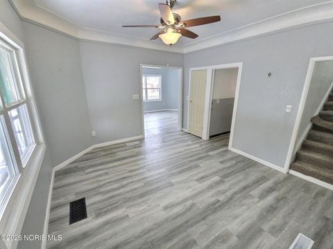 Tiny photo for 1420 Upton Avenue, Toledo, OH 43607 (MLS # 10003433)