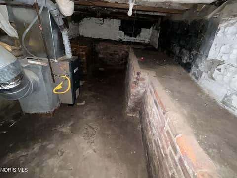 Tiny photo for 4135 Walker Avenue, Toledo, OH 43612 (MLS # 10012123)