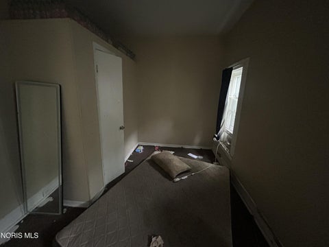 Tiny photo for 4135 Walker Avenue, Toledo, OH 43612 (MLS # 10012123)
