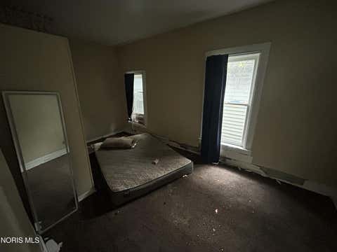 Tiny photo for 4135 Walker Avenue, Toledo, OH 43612 (MLS # 10012123)