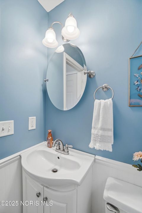 Tiny photo for 2441 Point Pleasant Way, Toledo, OH 43611 (MLS # 10001834)