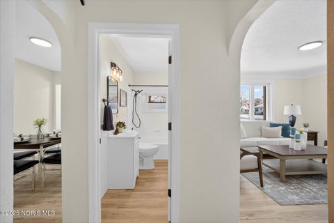 Tiny photo for 5051 Saint Aubin Drive, Toledo, OH 43615 (MLS # 10002187)