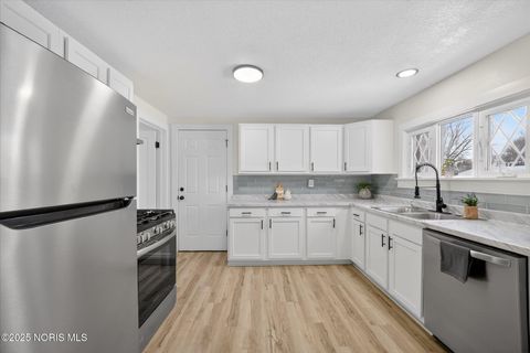 Tiny photo for 5051 Saint Aubin Drive, Toledo, OH 43615 (MLS # 10002187)