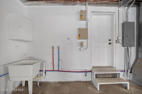 Tiny photo for 5051 Saint Aubin Drive, Toledo, OH 43615 (MLS # 10002187)