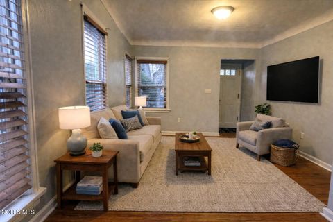 Tiny photo for 5835 Deane Drive, Toledo, OH 43613 (MLS # 10006182)