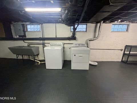 Tiny photo for 5835 Deane Drive, Toledo, OH 43613 (MLS # 10006182)