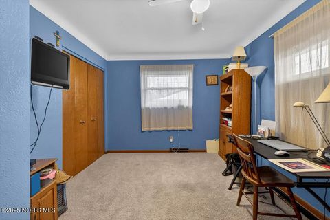 Tiny photo for 705 Regina Parkway, Toledo, OH 43612 (MLS # 10002256)