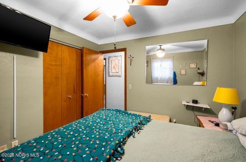 Tiny photo for 705 Regina Parkway, Toledo, OH 43612 (MLS # 10002256)