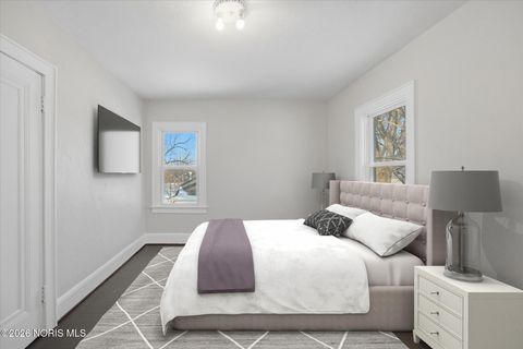 Tiny photo for 3242 Meadowbrook Court, Toledo, OH 43606 (MLS # 10003361)