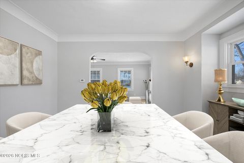 Tiny photo for 3242 Meadowbrook Court, Toledo, OH 43606 (MLS # 10003361)