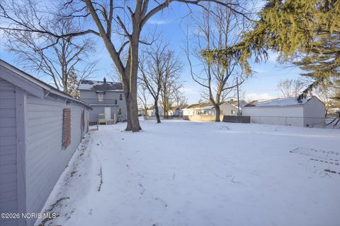 Tiny photo for 3242 Meadowbrook Court, Toledo, OH 43606 (MLS # 10003361)
