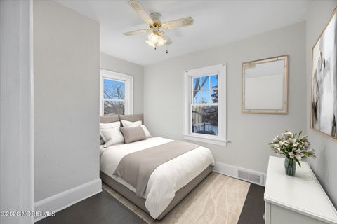 Tiny photo for 3242 Meadowbrook Court, Toledo, OH 43606 (MLS # 10003361)