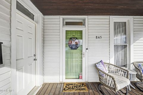 Tiny photo for 845 Hurd Avenue, Findlay, OH 45840 (MLS # 10004250)