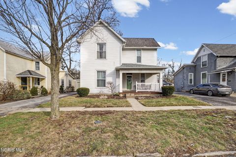 Photo of 845 Hurd Avenue, Findlay, OH 45840 (MLS # 10004250)